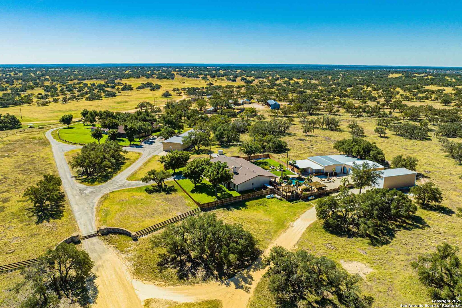 8300 Scr 314 Rocksprings, TX 78880 - Photo 25 of 74 view of an ocean