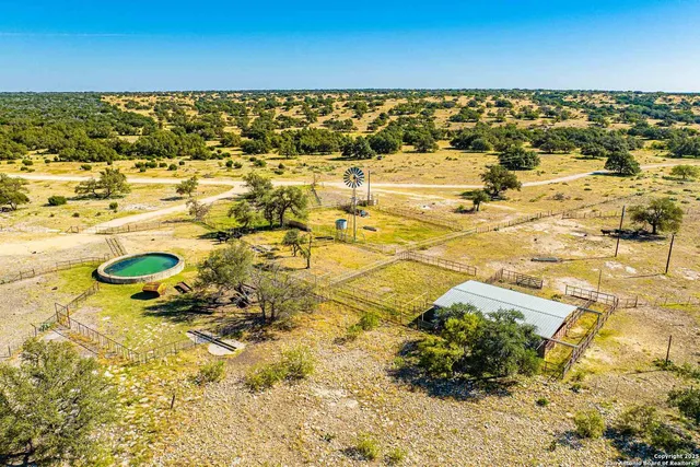 $28,950,000 | 8300 Scr 314, Rocksprings, TX 78880