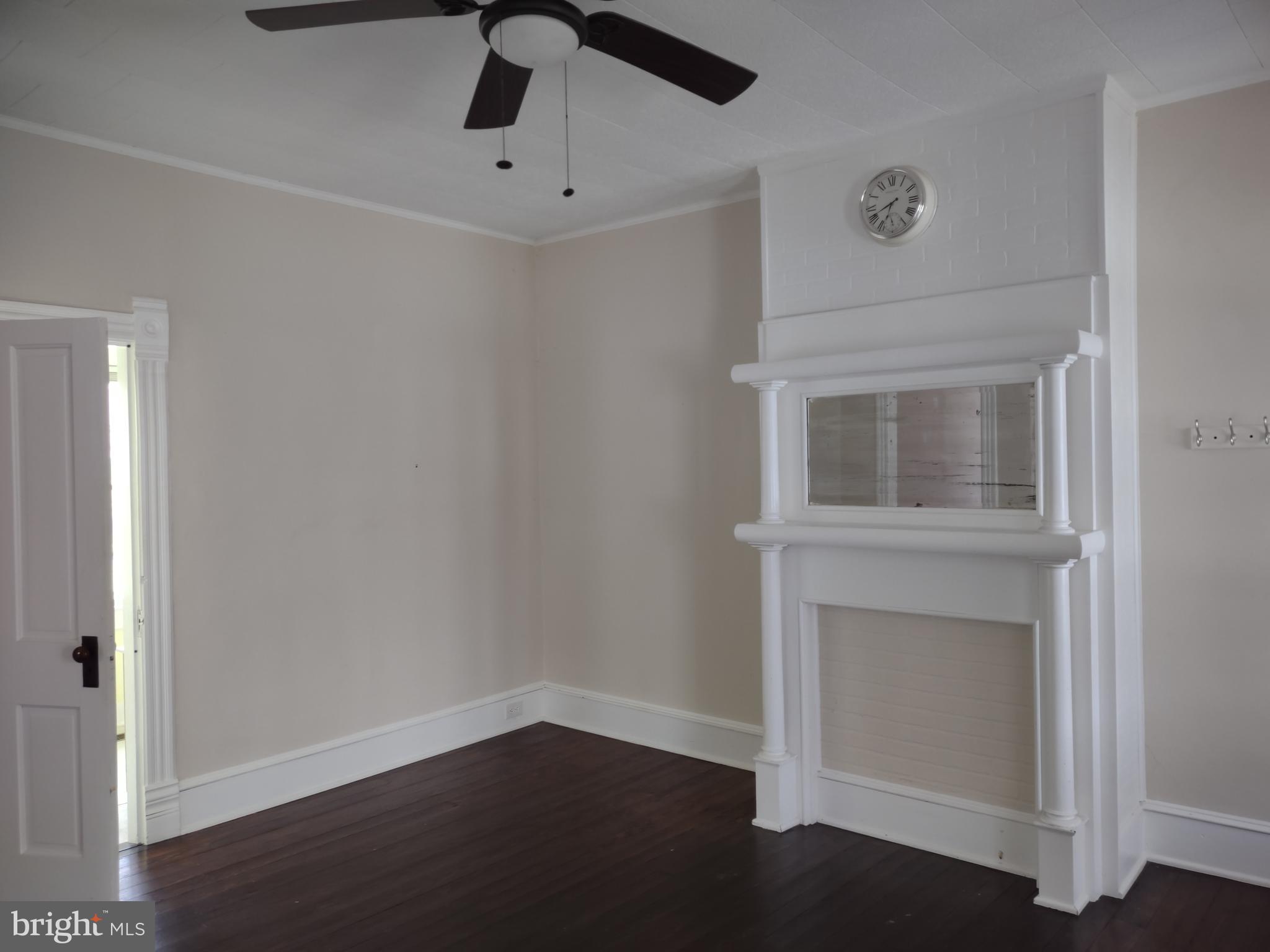 3175 Boone Road Crisfield, MD 21817 - Photo 17 of 22
Interior