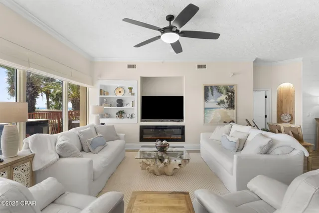 $1,249,900 | 7115 Thomas Drive, Unit 104, Panama City, FL 32408