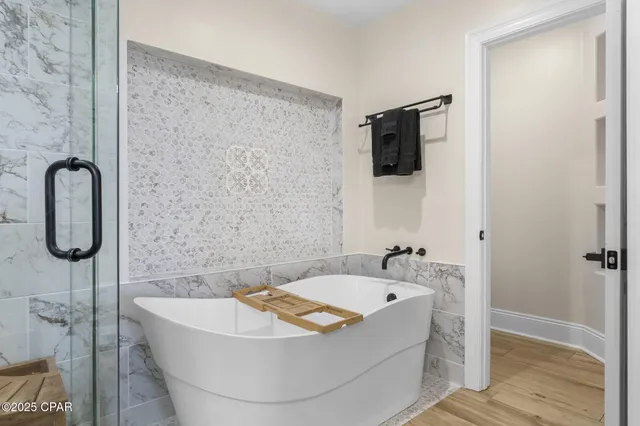 $1,249,900 | 7115 Thomas Drive, Unit 104, Panama City, FL 32408