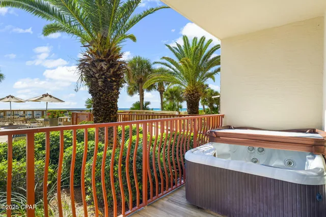 $1,249,900 | 7115 Thomas Drive, Unit 104, Panama City, FL 32408