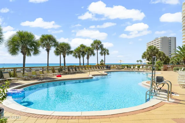 $1,249,900 | 7115 Thomas Drive, Unit 104, Panama City, FL 32408