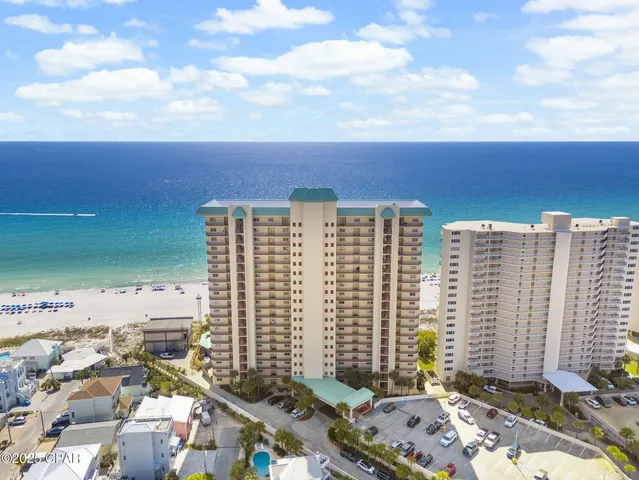 $1,249,900 | 7115 Thomas Drive, Unit 104, Panama City, FL 32408