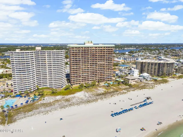 $1,249,900 | 7115 Thomas Drive, Unit 104, Panama City, FL 32408