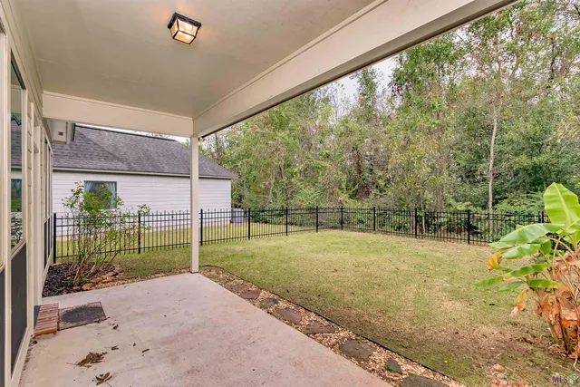 $2,400 | 8231 Valencia Court, Baton Rouge, LA 70820