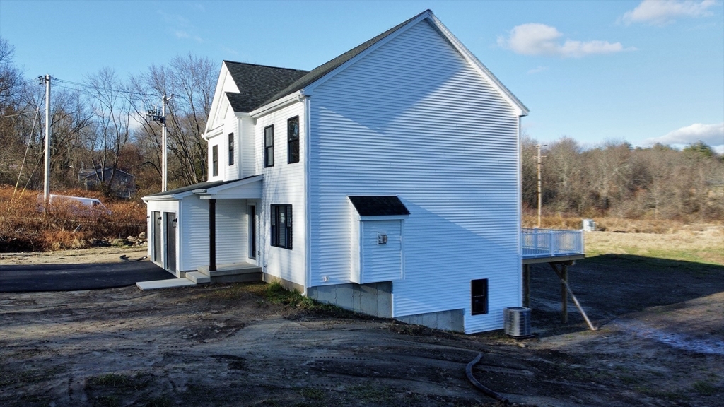 512 Fuller Street Ludlow, MA 01056 - Photo 36 of 39