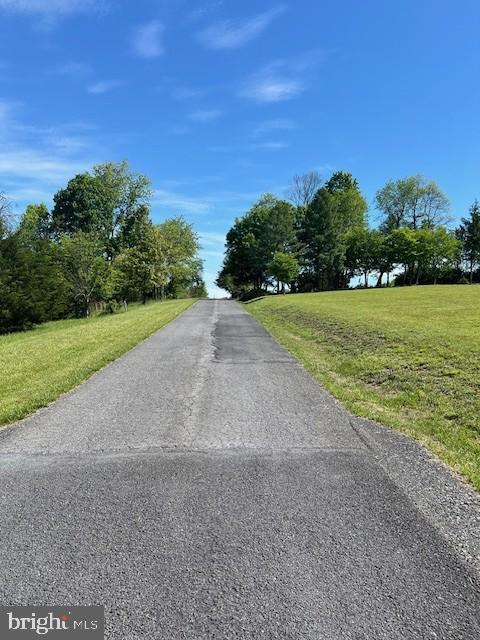 Top Meadow Lane Berkeley Springs, WV 25411 - Photo 7 of 8 Gallery Image 7
