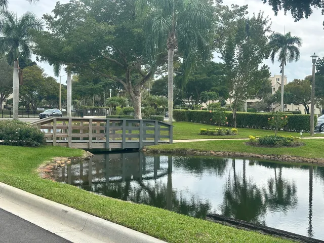 $175,000 | 14426 Amberly Lane, Unit 203, Delray Beach, FL 33446