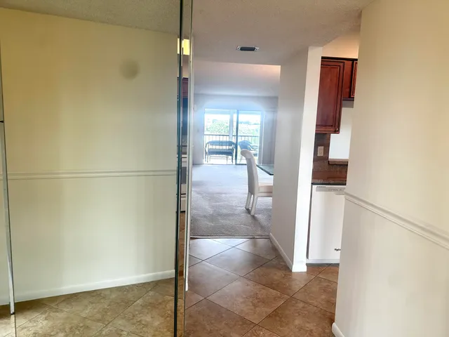 $175,000 | 14426 Amberly Lane, Unit 203, Delray Beach, FL 33446