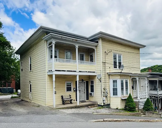 $250,000 | 8 Mount Street, Barre, VT 05641