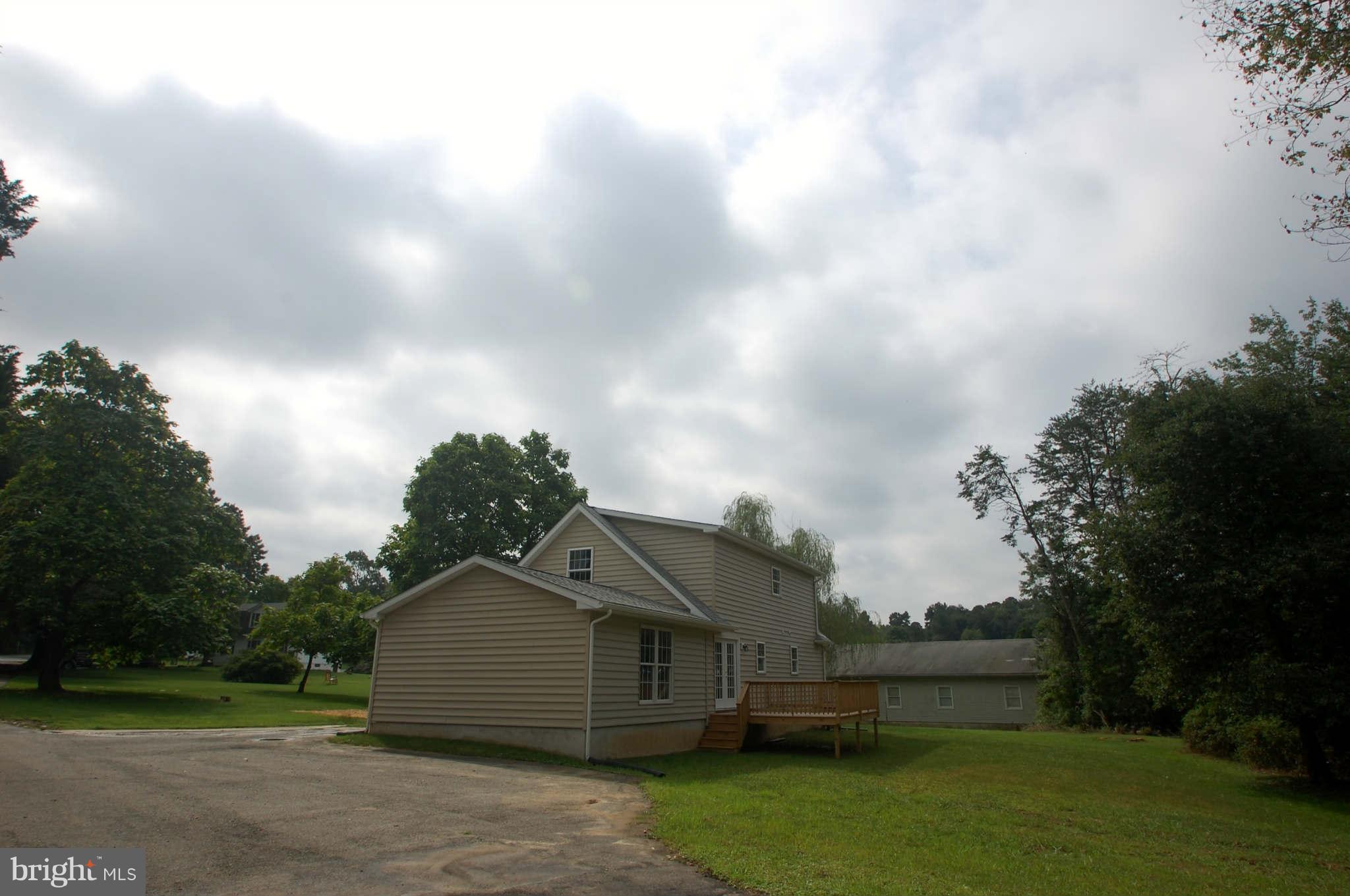 3149 Old Elk Neck Road Elkton, MD 21921 - Photo 8 of 28 Exterior (Rear)