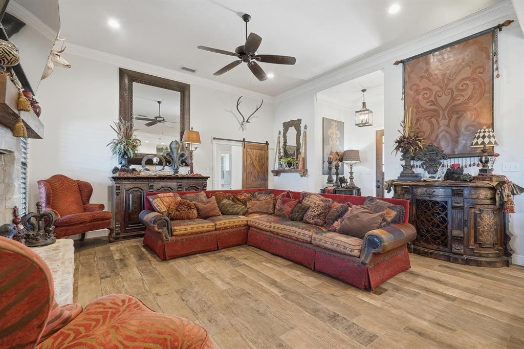 163 Homestead Road Tuscola, TX 79562 - Photo 6 of 40 a living room with furniture and a large window