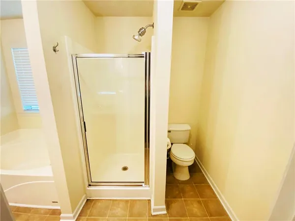 $2,050 | 5528 Silver Springs Drive, Sugar Hill, GA 30518
