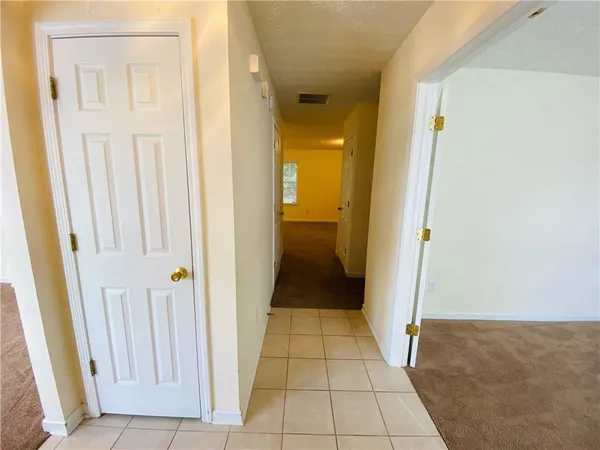 $2,050 | 5528 Silver Springs Drive, Sugar Hill, GA 30518