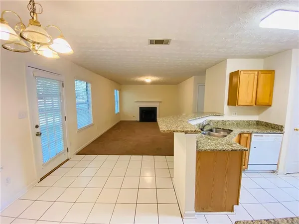 $2,050 | 5528 Silver Springs Drive, Sugar Hill, GA 30518