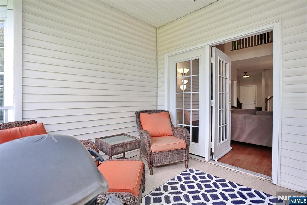 175 Rochelle Avenue, Unit 321 Rochelle Park, NJ 07662 - Photo 18 of 50