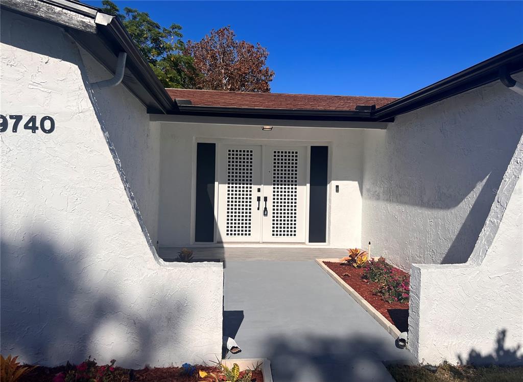 9740 Lakeside Lane Port Richey, FL 34668 - Photo 1 of 1 Gallery Image 1