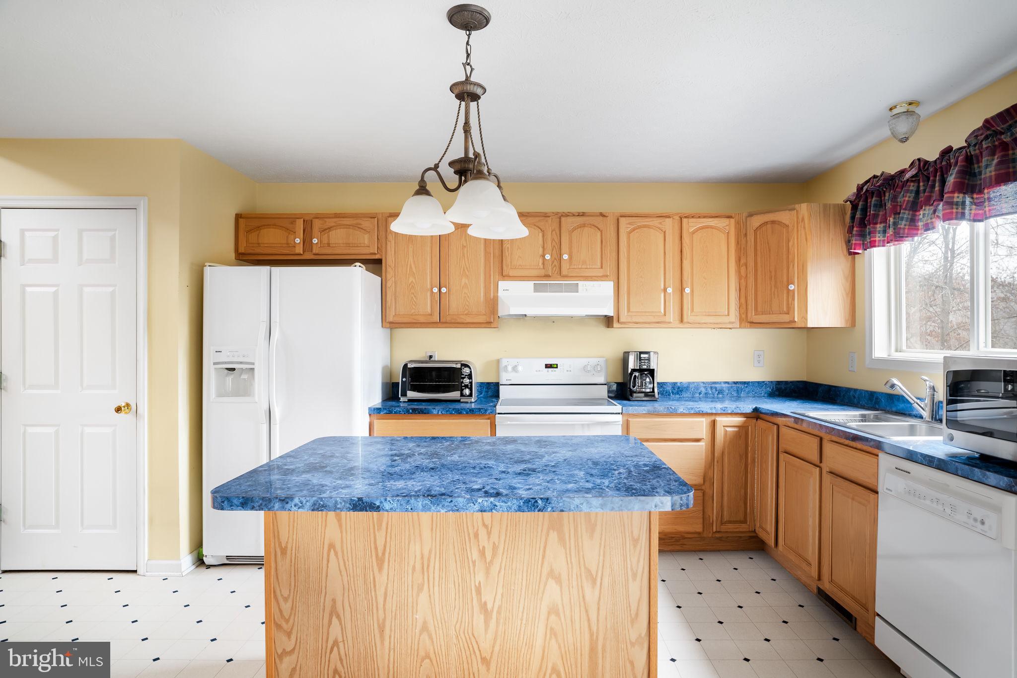 230 Greenfield Road Front Royal, VA 22630 - Photo 13 of 47
