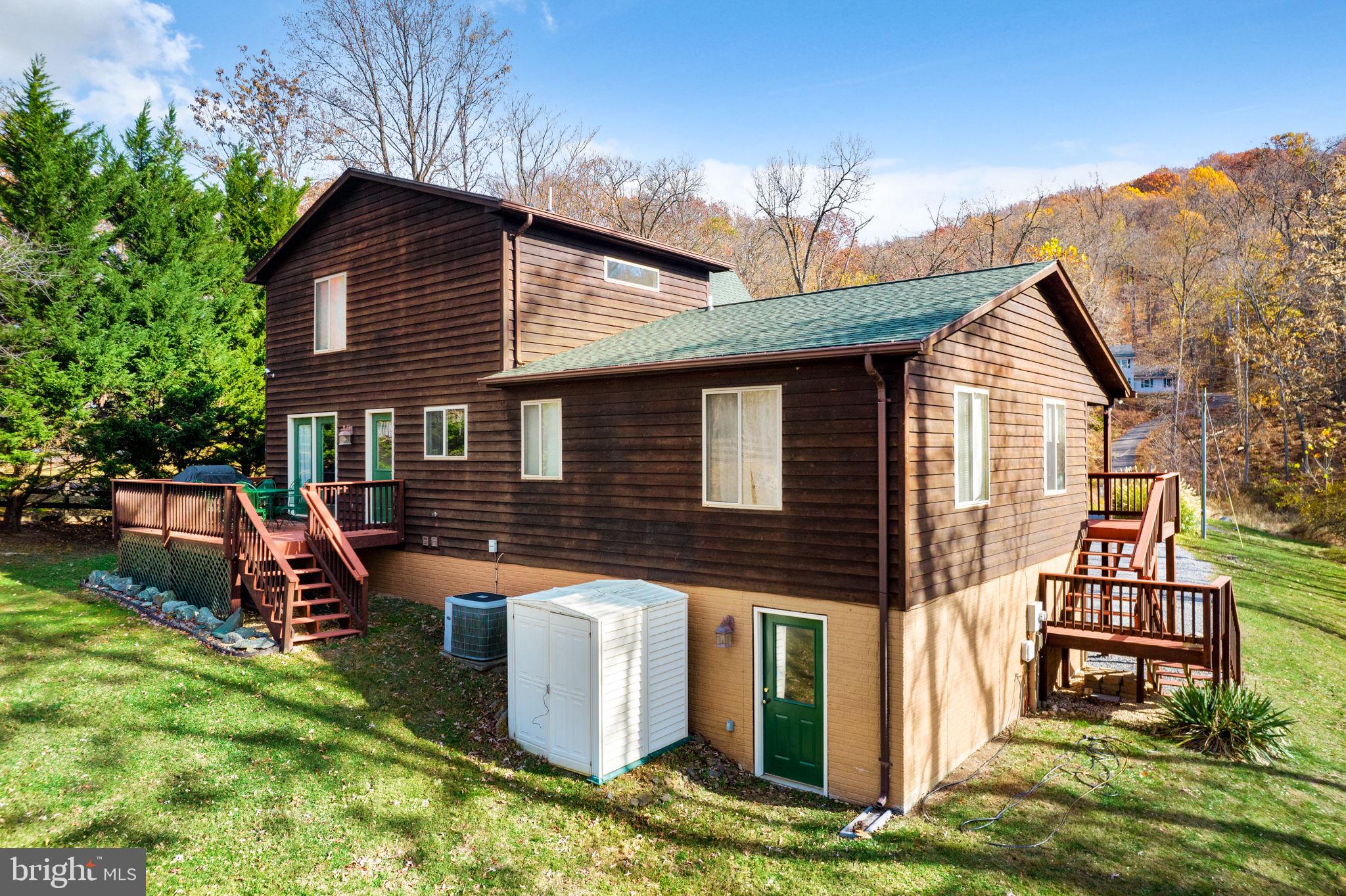 230 Greenfield Road Front Royal, VA 22630 - Photo 5 of 47