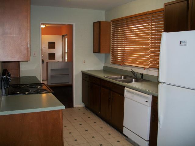 947 Bristol Road Indianapolis, IN 46280 - Photo 6 of 9 Gallery Image 6
