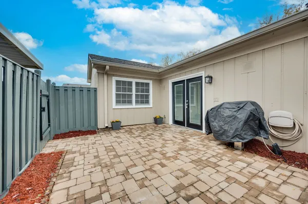 a view of a house with a garage