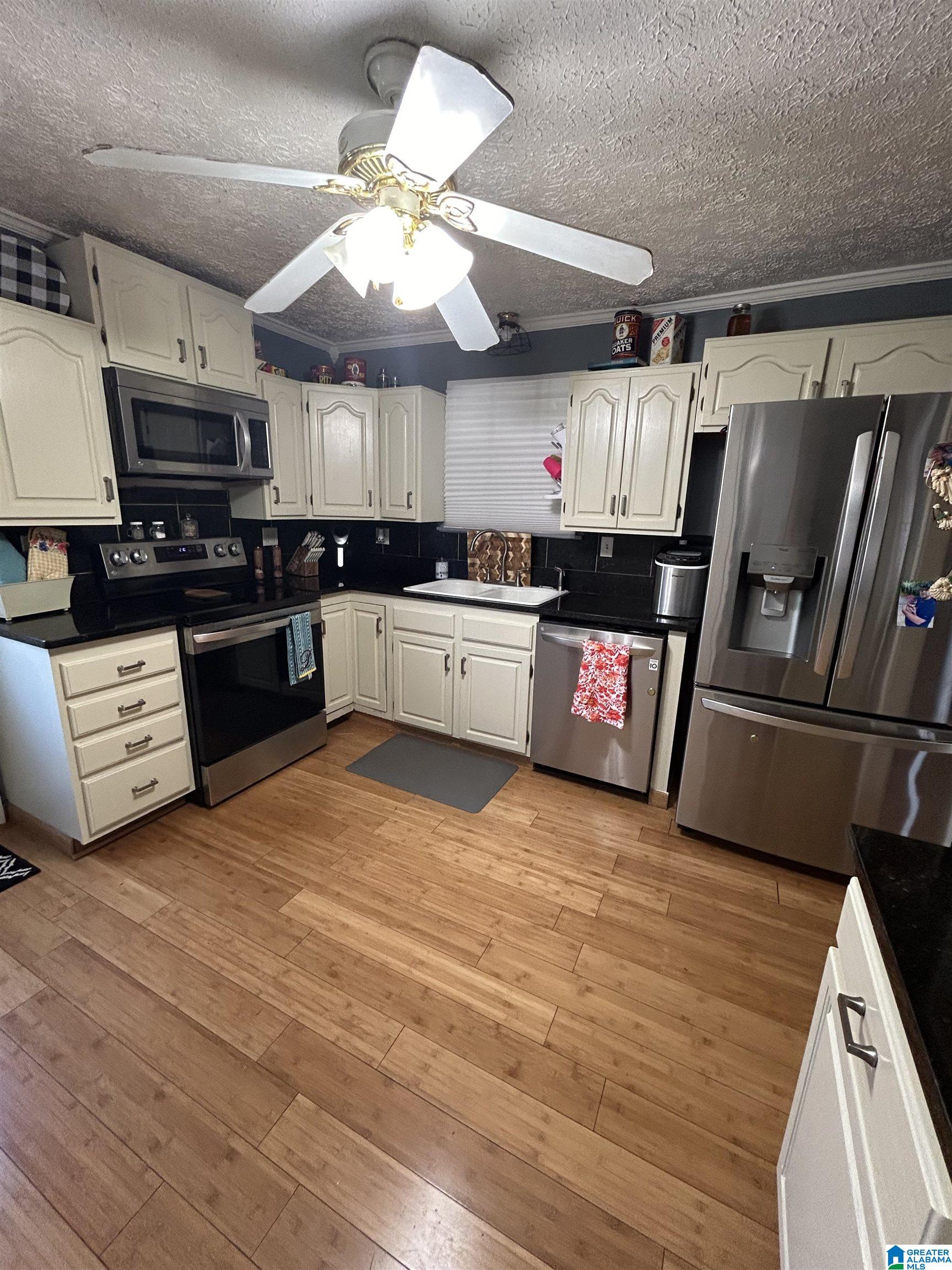 1271 Kimberly Road Sylacauga, AL 35151 - Photo 10 of 25