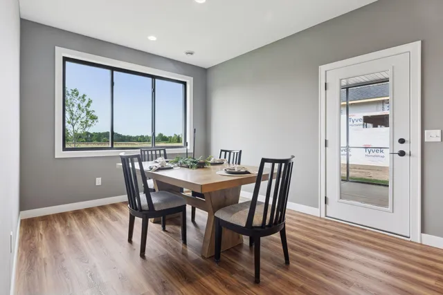 $374,900 | 721 Margaret Avenue Northeast, Isanti, MN 55040