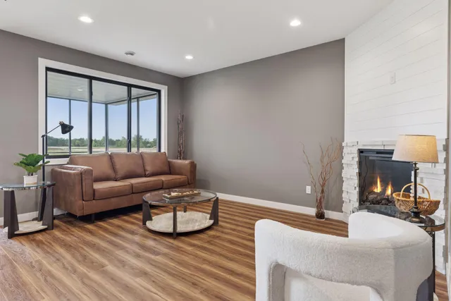 $374,900 | 721 Margaret Avenue Northeast, Isanti, MN 55040