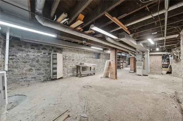 $345,678 | 76 Anderson Place, Buffalo, NY 14222