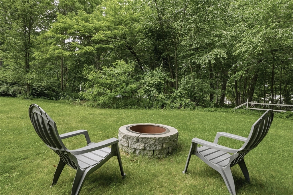 62 Putnam Road Holden, MA 01520 - Photo 25 of 32