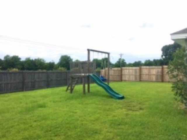 13805 Trident Gum Lane Foley, AL 36535 - Photo 15 of 16 Back Yard