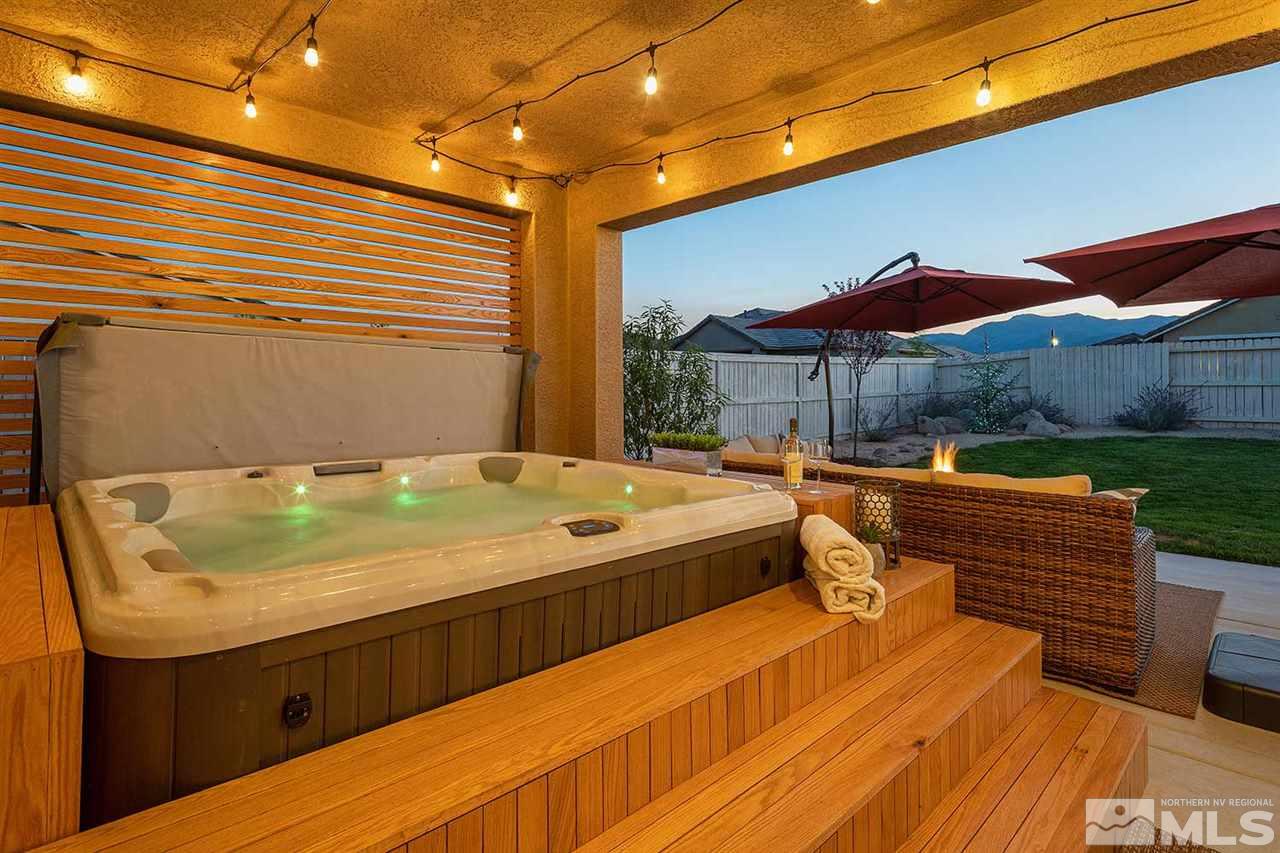 9523 Tencendur Lane Reno, NV 89521 - Photo 20 of 40 a view of outdoor space and swimming pool