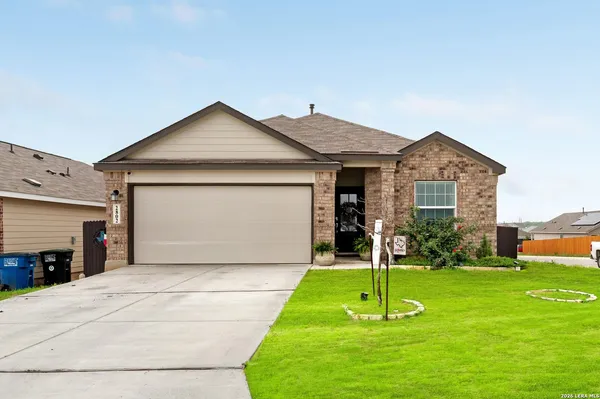 $1,995 | 2802 Calandra Lark, New Braunfels, TX 78130