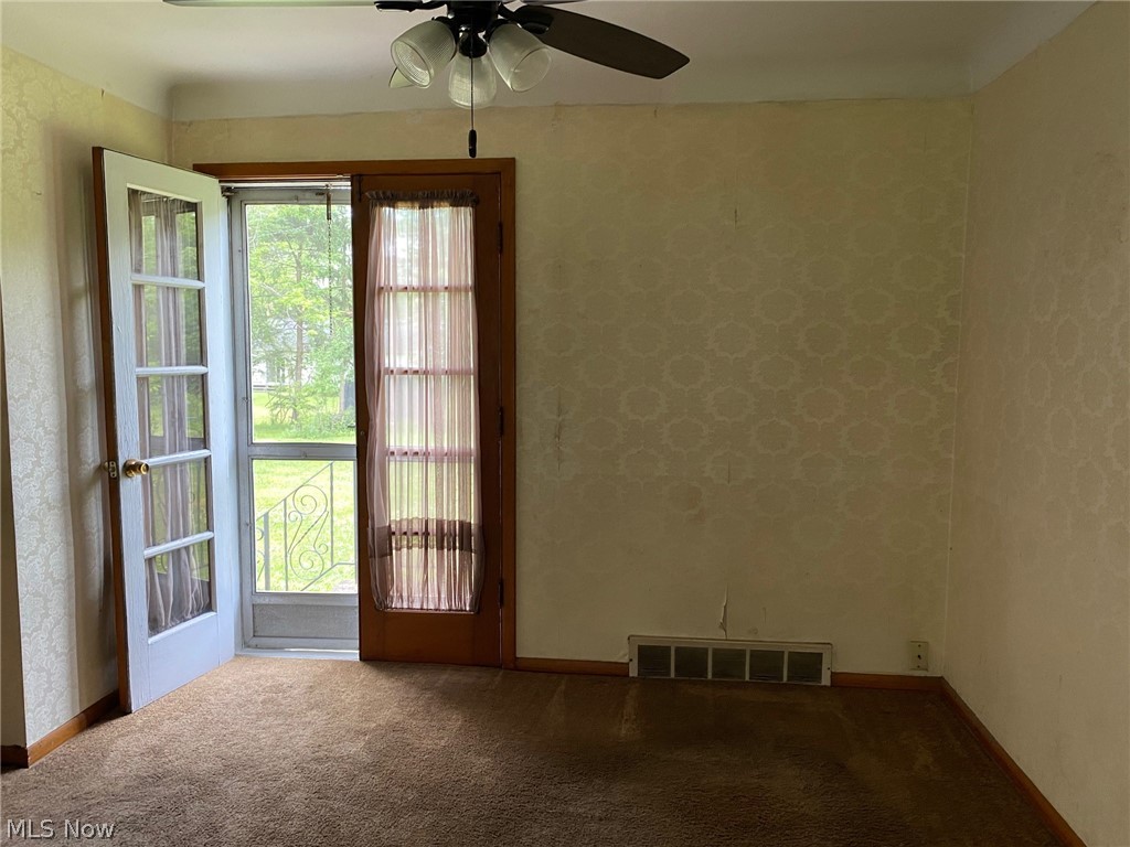5521 Mayfield Road Lyndhurst, OH 44124 - Photo 10 of 13