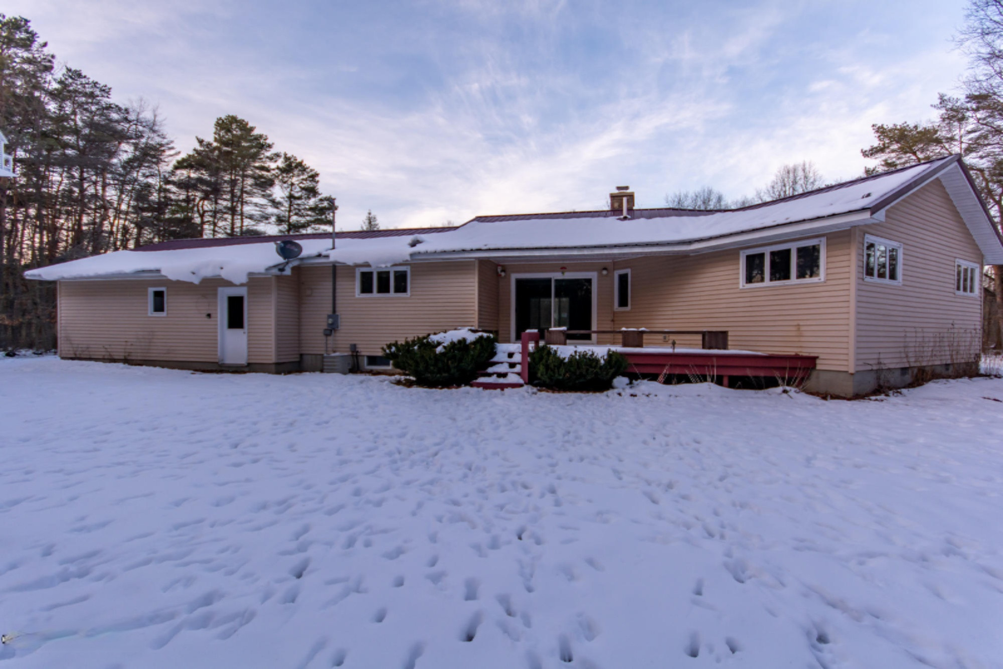 2475 Steinberg Road Manistee, MI 49660 - Photo 9 of 33 DSC_0053