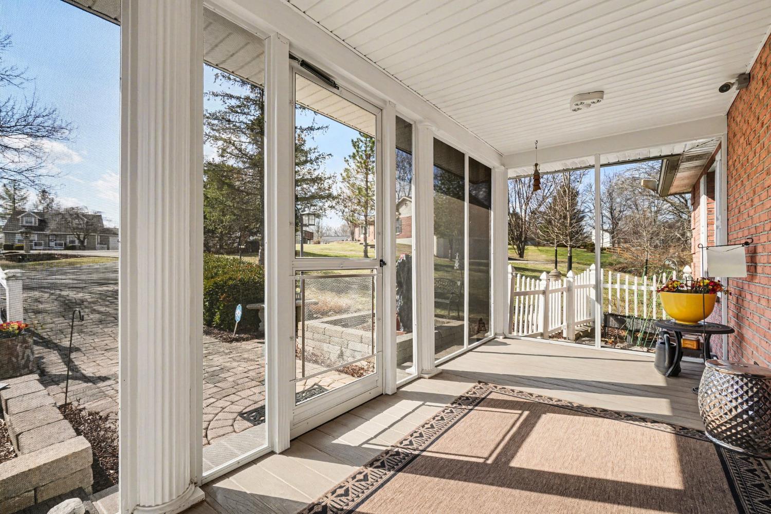 20902 Ridgecliff Court Lawrenceburg, IN 47025 - Photo 18 of 58