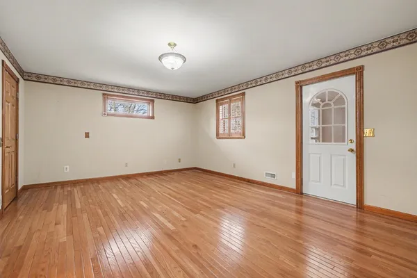 $639,900 | 20902 Ridgecliff Court, Lawrenceburg, IN 47025
