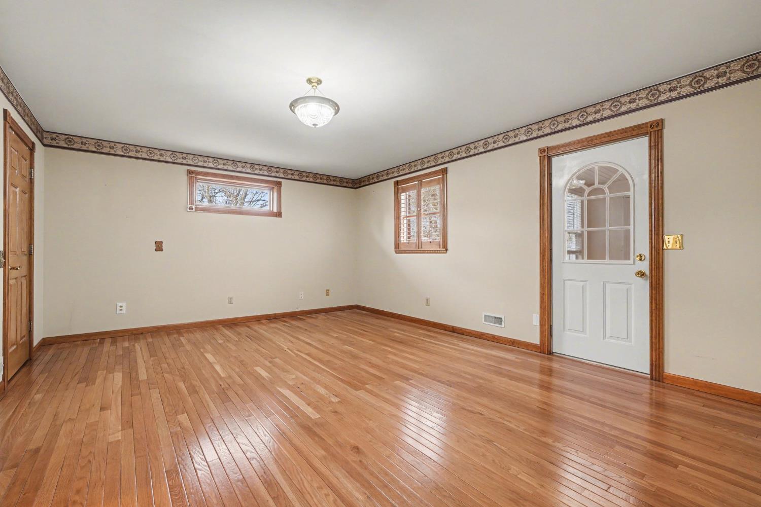 20902 Ridgecliff Court Lawrenceburg, IN 47025 - Photo 22 of 58