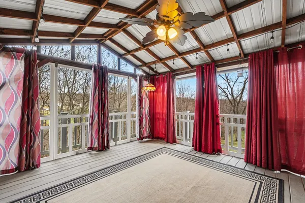 $639,900 | 20902 Ridgecliff Court, Lawrenceburg, IN 47025