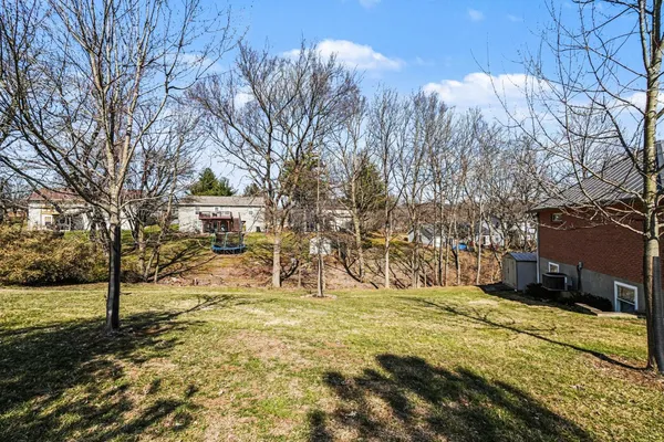 $639,900 | 20902 Ridgecliff Court, Lawrenceburg, IN 47025