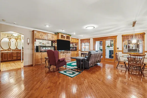 $639,900 | 20902 Ridgecliff Court, Lawrenceburg, IN 47025