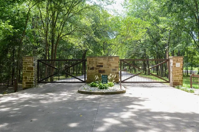 $170,500 | 133 Island View Drive, Kemp, TX 75143