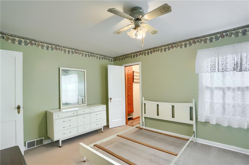 2705 Conway Wallrose Road Baden, PA 15005 - Photo 11 of 25 Gallery Image 11