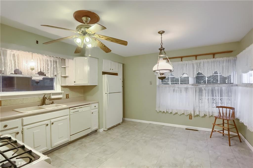 2705 Conway Wallrose Road Baden, PA 15005 - Photo 3 of 25 Gallery Image 3