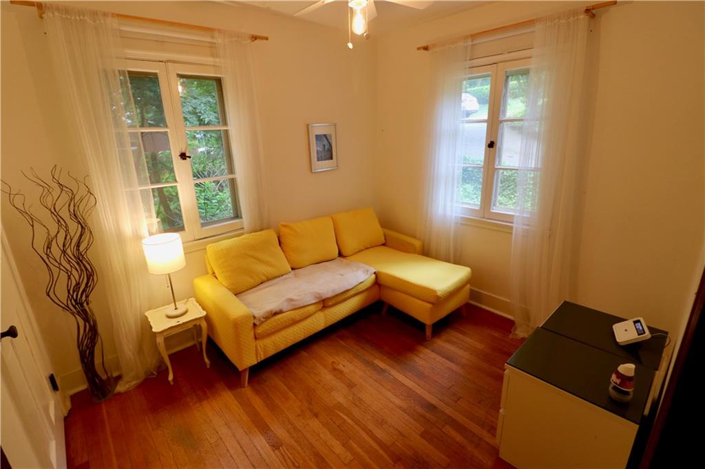 107 Fairfax Road Pittsburgh, PA 15221 - Photo 16 of 25 Gallery Image 16