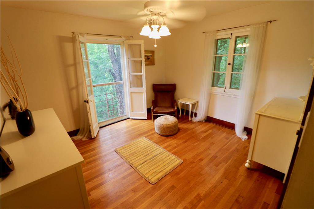 107 Fairfax Road Pittsburgh, PA 15221 - Photo 17 of 25 Gallery Image 17