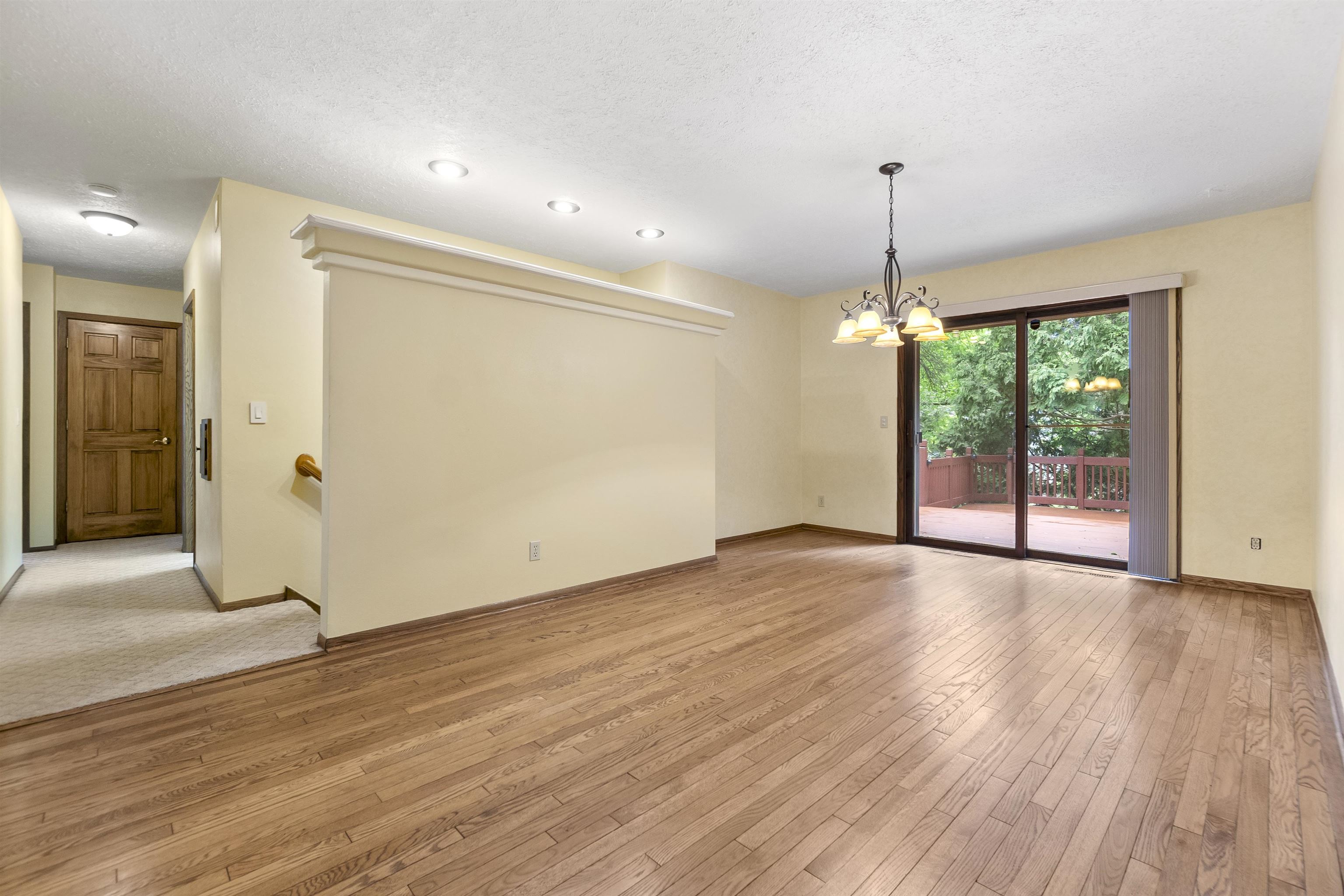 323 Old Pioneer Road Fond du Lac, WI 54935 - Photo 13 of 51
