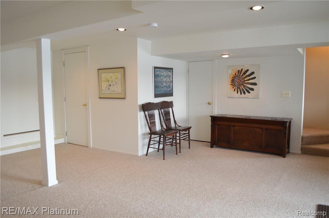 4044 Clifford Road Brighton, MI 48116 - Photo 16 of 22 DSC_0615.JPG