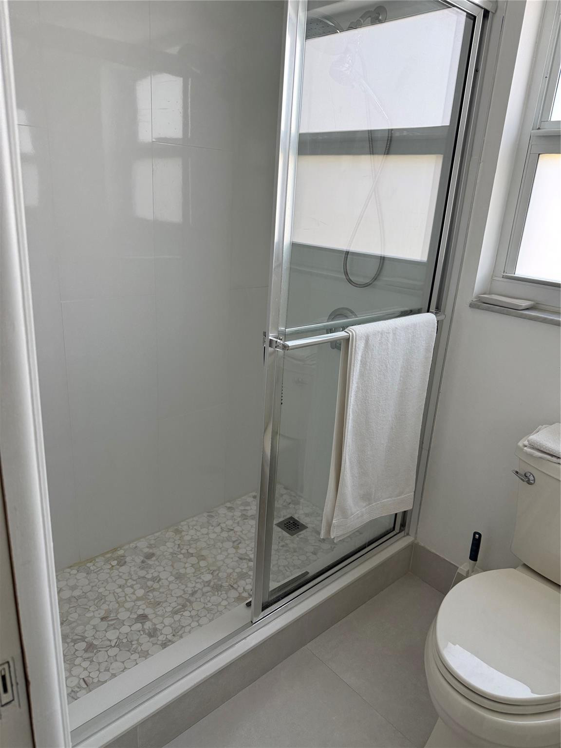 2650 South Course Drive, Unit 410 Pompano Beach, FL 33069 - Photo 12 of 14 Photo 12